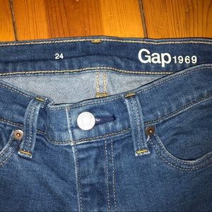 GAP Skinny Jeans